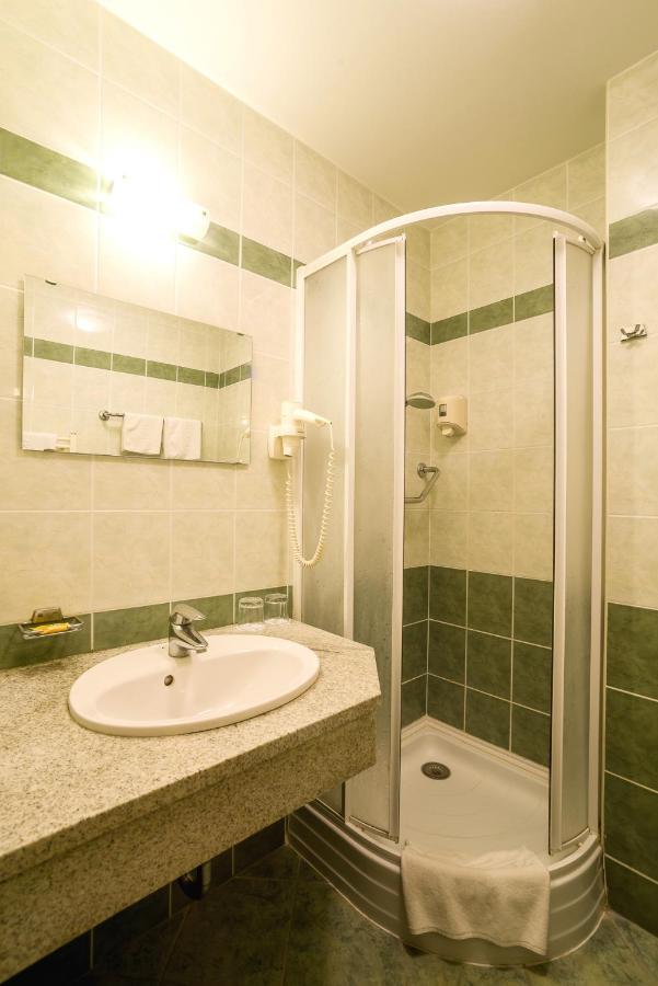 Hotel Hungarospa Thermal 3*